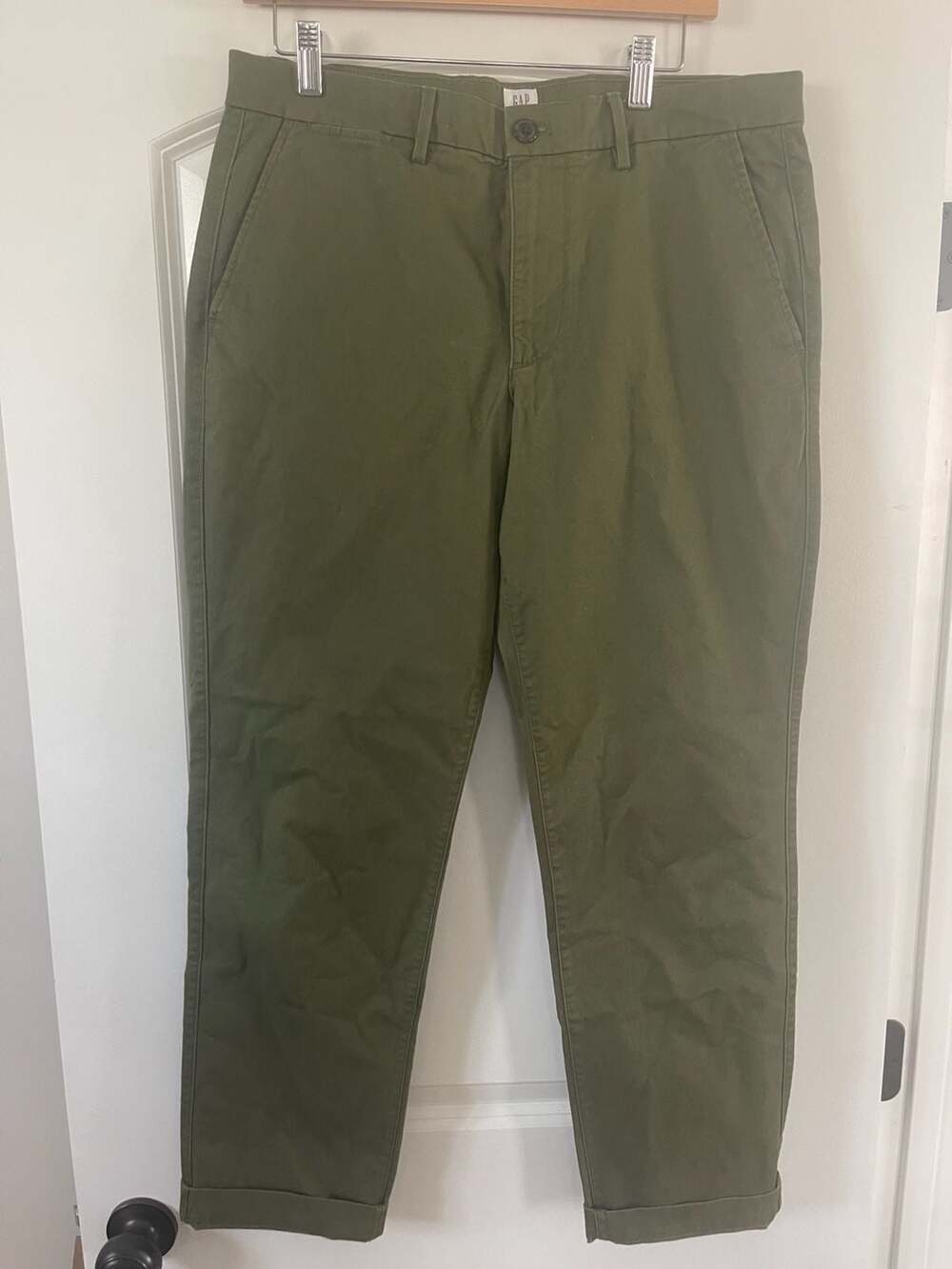Gap Essential Khaki Slim Pants 33x30 Olive Green Chinos